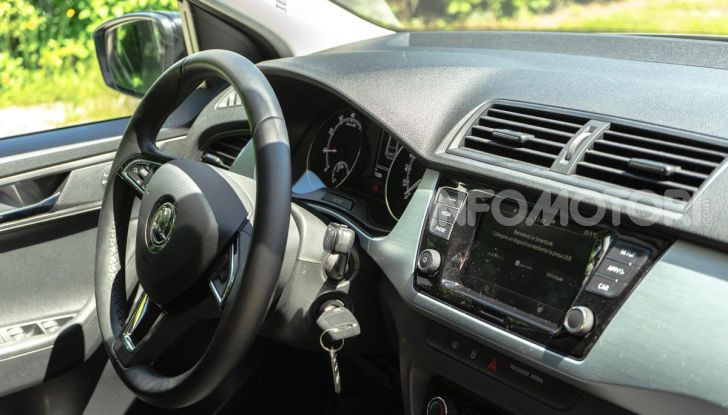 [VIDEO] Prova su strada Skoda Fabia Twin Color 90CV 2019: Auto intelligente! - Foto 19 di 21