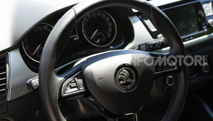 [VIDEO] Prova su strada Skoda Fabia Twin Color 90CV 2019: Auto intelligente! - Foto 12 di 21