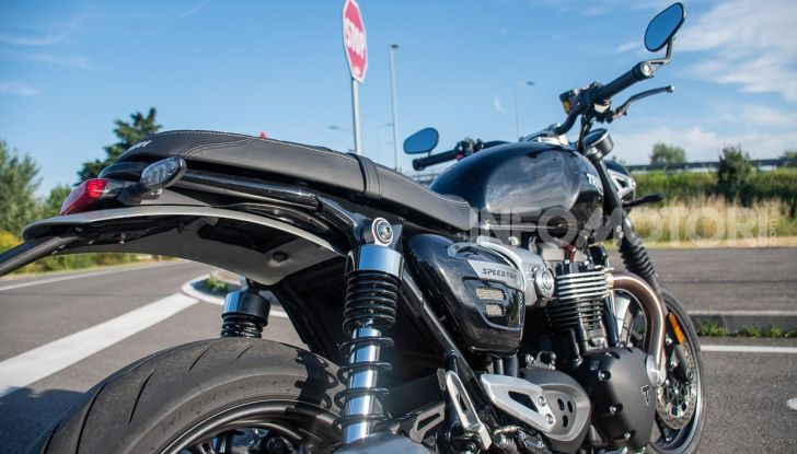 TRIUMPH SPEED TWIN ciclistica