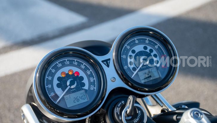 Prova Triumph Speed Twin, torna al 1938 e mostra i muscoli - Foto 14 di 32