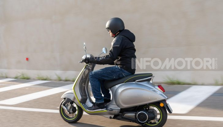 [VIDEO] Prova Vespa Elettrica, un pezzo di storia verso il futuro - Foto 4 di 44