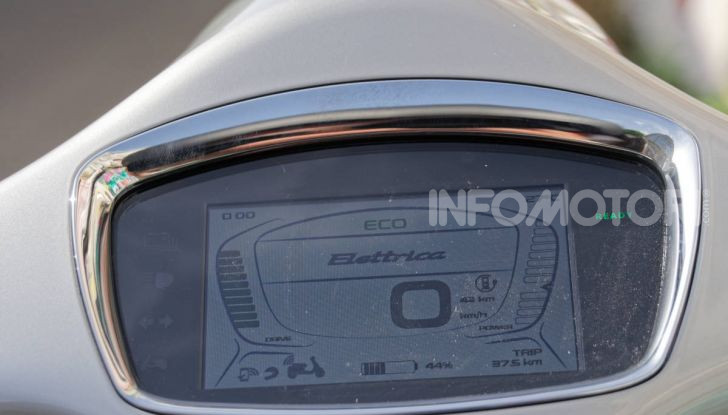 [VIDEO] Prova Vespa Elettrica, un pezzo di storia verso il futuro - Foto 30 di 44