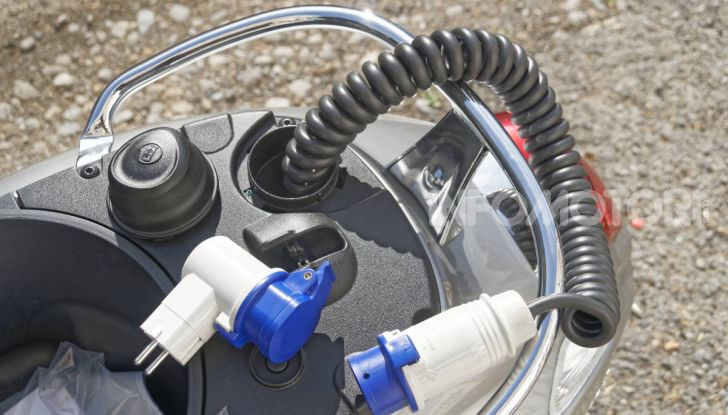 [VIDEO] Prova Vespa Elettrica, un pezzo di storia verso il futuro - Foto 44 di 44