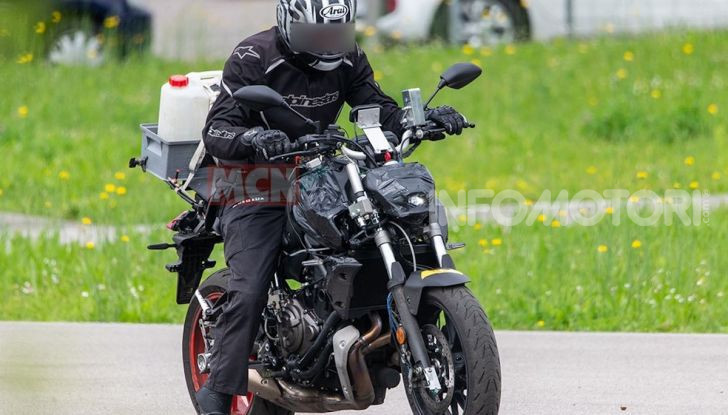 Yamaha MT-07 2020: sorpresa la nuova naked giapponese - Foto 4 di 7