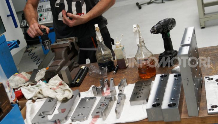 Intervista ad Ariete, maschere da moto di altissima qualità dal 2006 - Foto 46 di 52