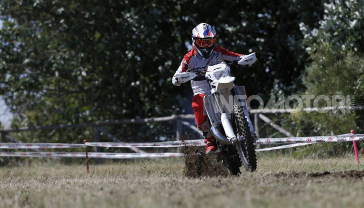 Beta guarda al mondo del cross con la RX 300 2T - Foto 5 di 36