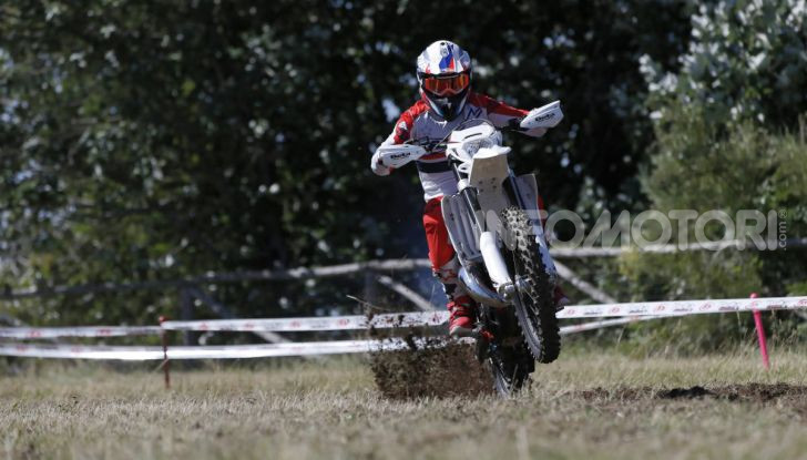 Beta guarda al mondo del cross con la RX 300 2T - Foto 6 di 36