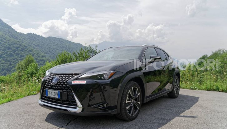 [VIDEO] Lexus UX 250h, il premium hybrid ha l’asso nella manica! - Foto 42 di 58
