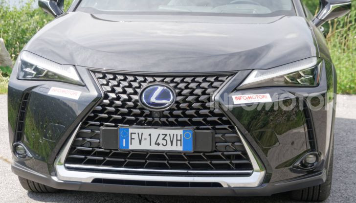 [VIDEO] Lexus UX 250h, il premium hybrid ha l’asso nella manica! - Foto 49 di 58