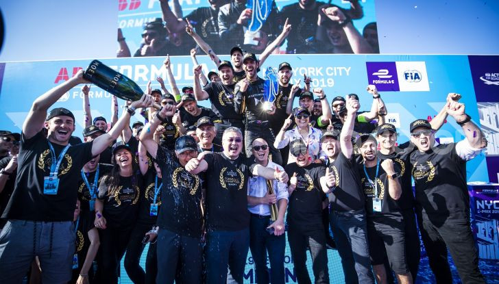 DS Techeetah e Jean Eric Vergne campioni del mondo di Formula E - Foto 1 di 5