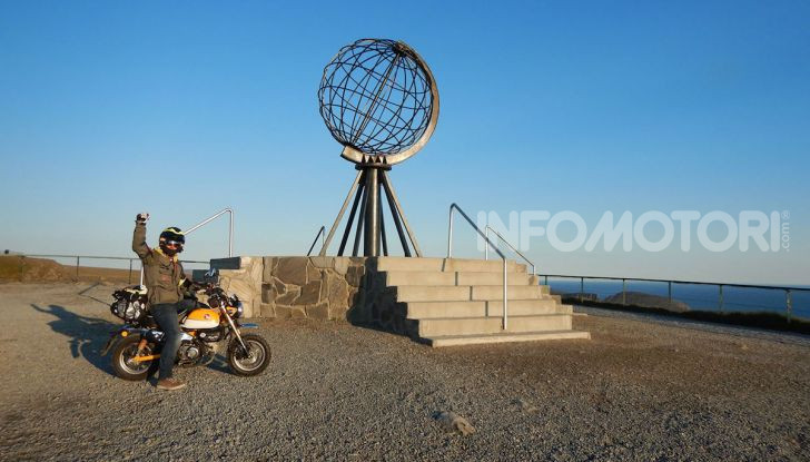 Da Reggio Calabria a Capo Nord con una Honda Monkey 125 - Foto 10 di 20