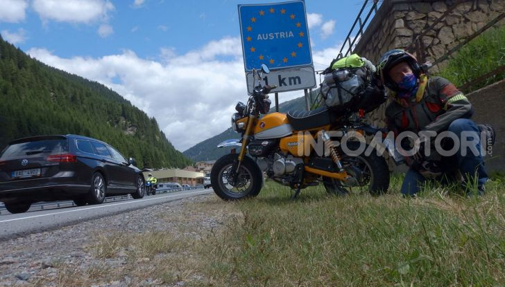 Da Reggio Calabria a Capo Nord con una Honda Monkey 125 - Foto 2 di 20
