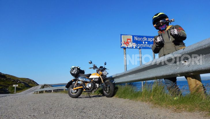 Da Reggio Calabria a Capo Nord con una Honda Monkey 125 - Foto 8 di 20