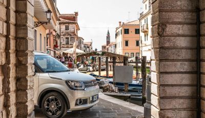 [VIDEO] Prova su Strada Suzuki Ignis, il SUV All-Inclusive da 14.200 Euro