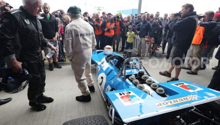 F1: Jackie Stewart torna in pista a Silverstone all’età di 80 anni - Foto 4 di 9