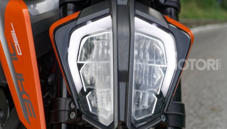Prova KTM Duke 790, il “parcogiochi” sotto quota 10 mila (euro)   - Foto 15 di 54