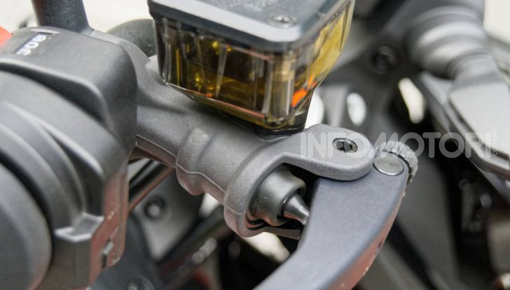 Prova KTM Duke 790, il “parcogiochi” sotto quota 10 mila (euro)   - Foto 33 di 54