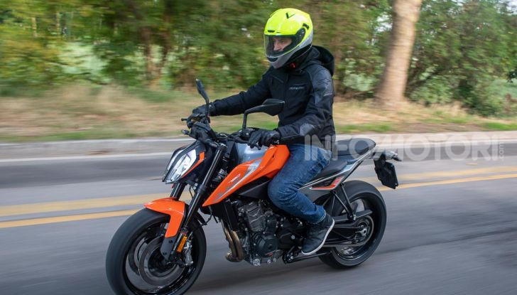 Prova KTM Duke 790, il “parcogiochi” sotto quota 10 mila (euro)   - Foto 36 di 54