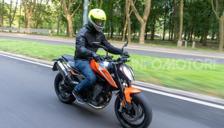 Prova KTM Duke 790, il “parcogiochi” sotto quota 10 mila (euro)   - Foto 43 di 54