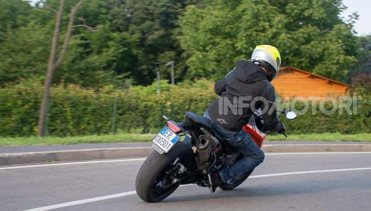 Prova KTM Duke 790, il “parcogiochi” sotto quota 10 mila (euro)   - Foto 45 di 54