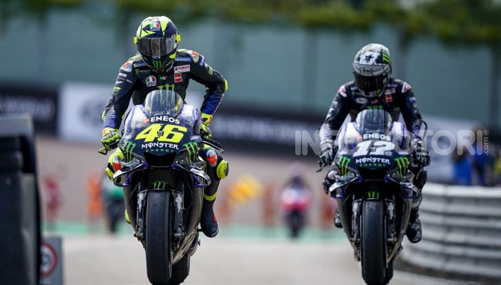 Valentino Rossi si regala uno yacht da 9 milioni di euro - Foto 6 di 10
