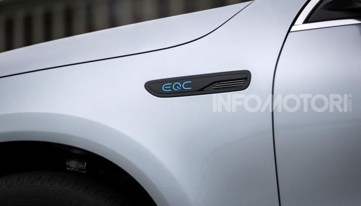 Prova su strada Mercedes-Benz EQC: la prima elettrica del Marchio della Stella - Foto 14 di 31