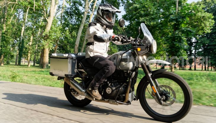Prova Royal Enfield Himalayan, il gusto dell’andare in moto “facile” - Foto 1 di 50