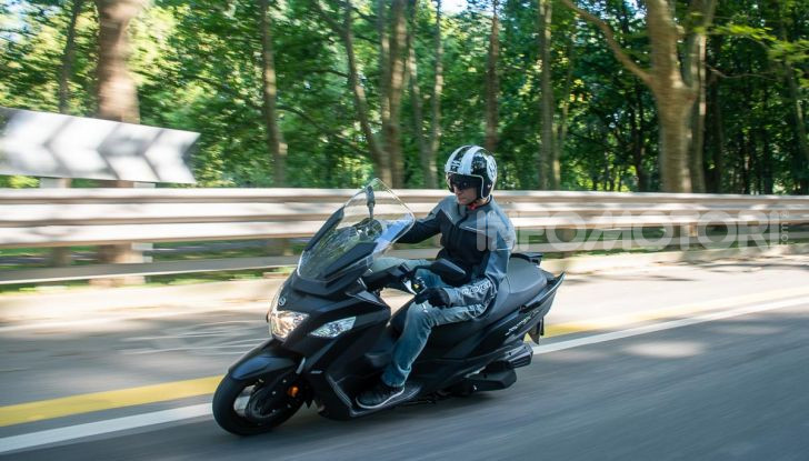 Prova SYM Joymax 300 Z, non solo un prezzo allettante! - Foto 1 di 34