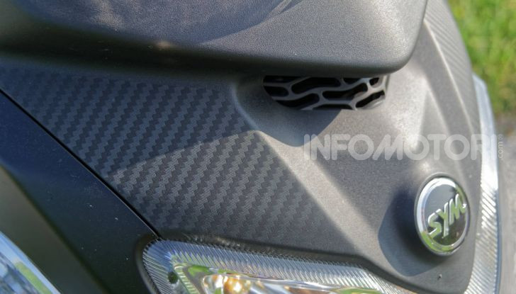 Prova SYM Joymax 300 Z, non solo un prezzo allettante! - Foto 33 di 34