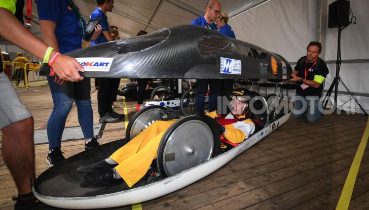 Gara all’auto che consuma meno: il record è di quasi 3.000Km con un litro di benzina - Foto 28 di 31