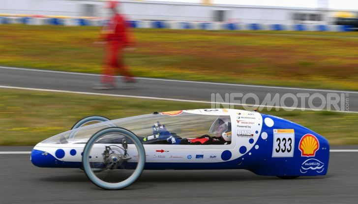 Gara all’auto che consuma meno: il record è di quasi 3.000Km con un litro di benzina - Foto 4 di 31