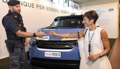 30 Land Rover Discovery consegnate alla Polizia di Stato