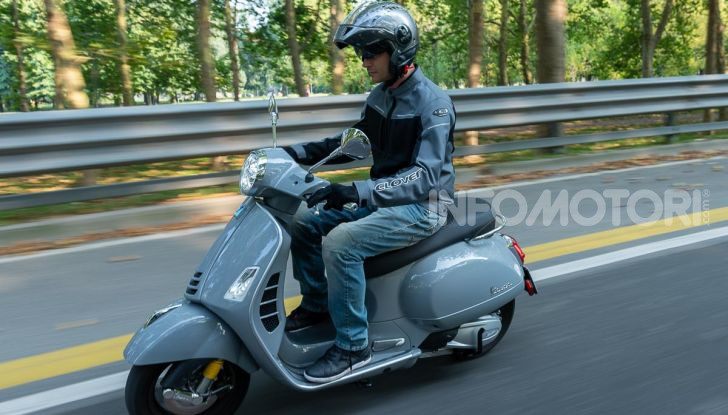 Prova Vespa GTS 300 hpe SuperTech, mai guidata una Vespa così!  - Foto 41 di 49