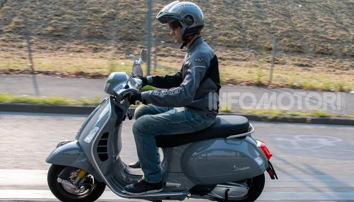 Prova Vespa GTS 300 hpe SuperTech, mai guidata una Vespa così!  - Foto 45 di 49