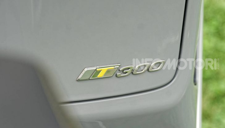 Prova Vespa GTS 300 hpe SuperTech, mai guidata una Vespa così!  - Foto 4 di 49