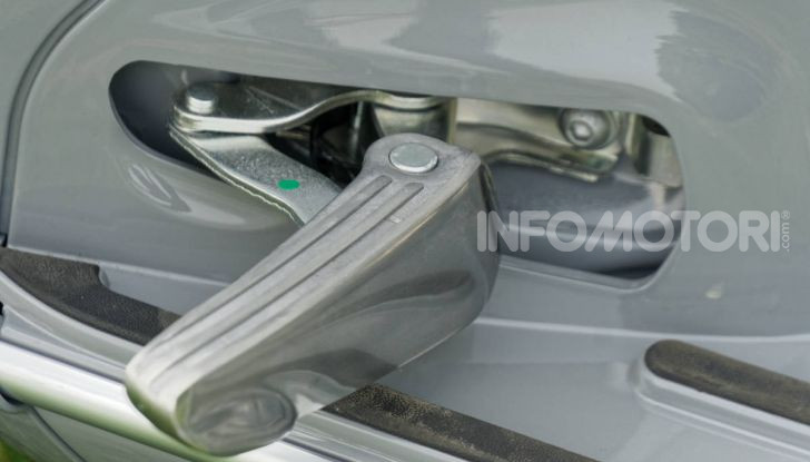 Prova Vespa GTS 300 hpe SuperTech, mai guidata una Vespa così!  - Foto 16 di 49