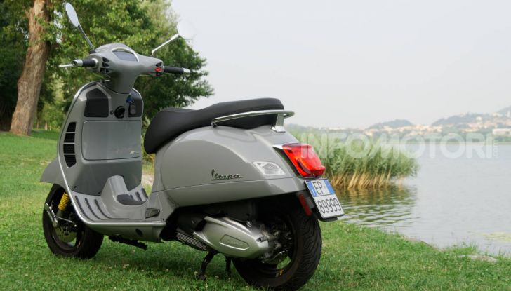 Prova Vespa GTS 300 hpe SuperTech, mai guidata una Vespa così!  - Foto 23 di 49