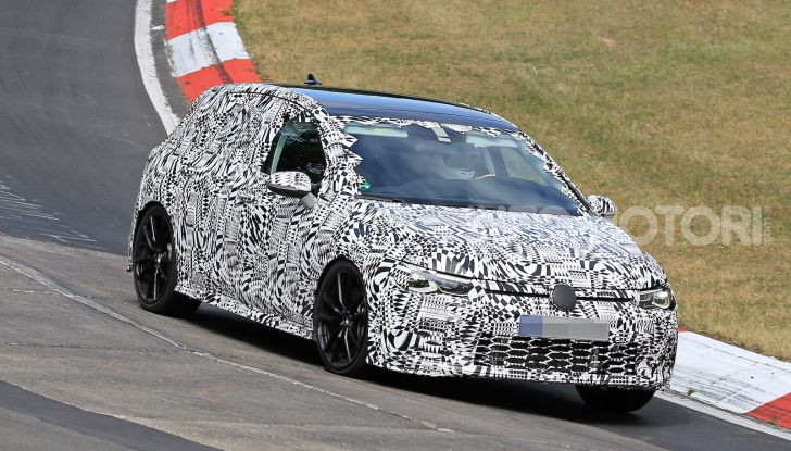 Nuova Volkswagen Golf GTI, primi dati e dettagli - Foto 1 di 15