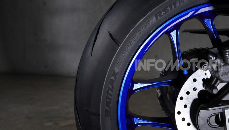 Nuove Yamaha YZF-R1 2020 e R1M 2020: ancora più MotoGP! - Foto 14 di 39