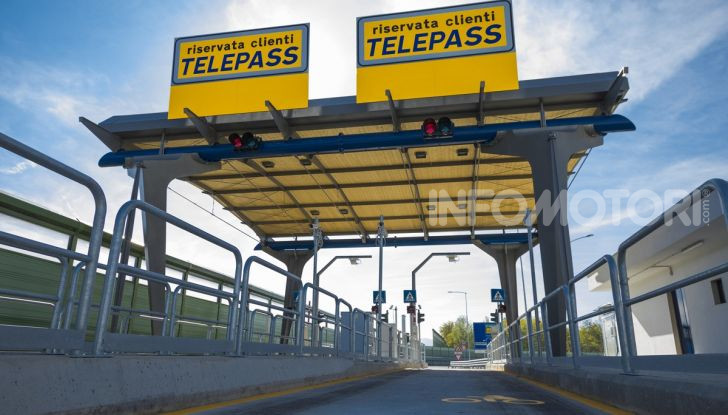 Telepass auto: sconti anche nel 2022 su alcune tratte autostradali - Foto 1 di 9