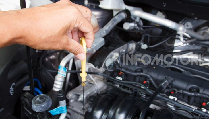 Olio motore: cos’è, a cosa serve e quale scegliere - Foto 6 di 9