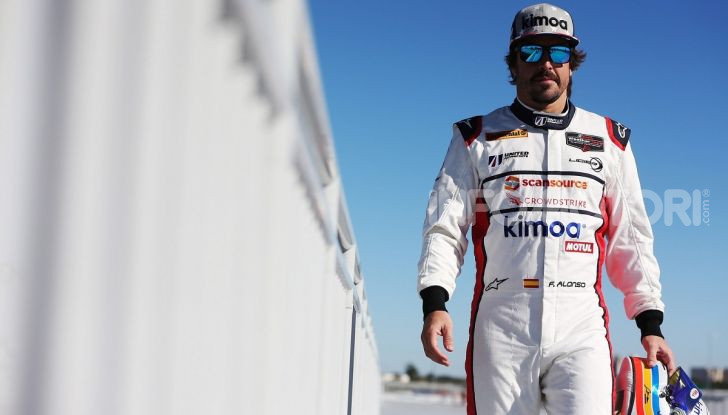 F1, aperto il mercato piloti: scambio tra Hamilton e Verstappen, Leclerc in Ferrari con Ricciardo - Foto 10 di 10