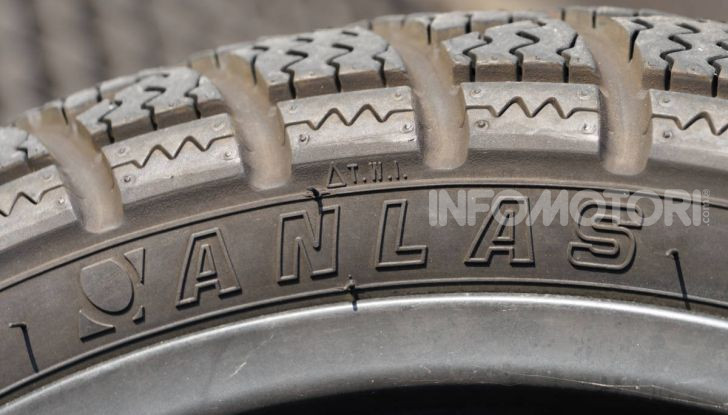 Anlas Winter Grip 2, vantaggi (e svantaggi) della gomma invernale da scooter per tutto l’anno - Foto 9 di 18