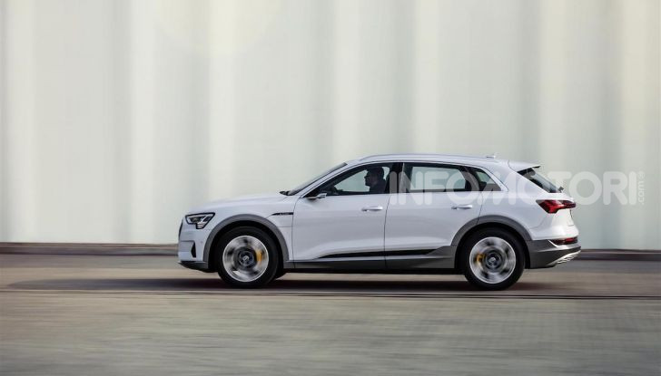 Audi e-tron 50 quattro: il SUV elettrico dei quattro anelli è ancora più accessibile - Foto 4 di 8