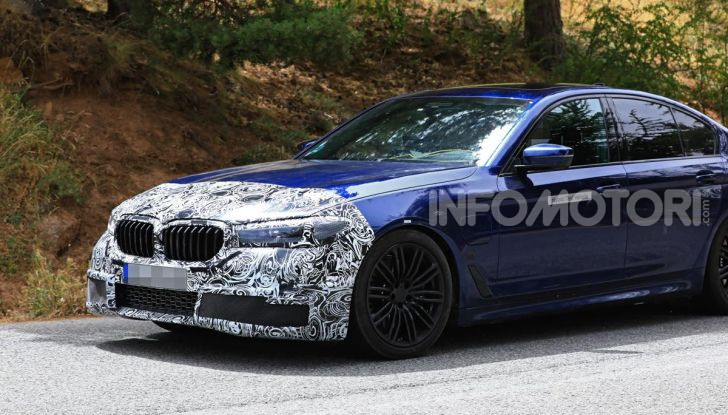BMW Serie 5 2020 facelift: cambiano l’estetica e la tecnologia - Foto 7 di 15