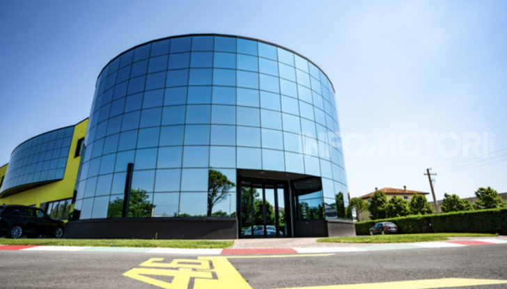 Dainese organizza un weekend al ranch insieme a Valentino Rossi - Foto 1 di 4