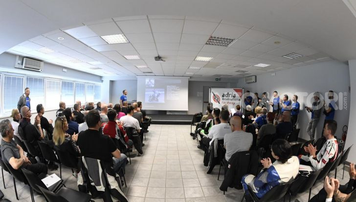 DimensioneGuida: i corsi di guida moto in pista tra divertimento e sicurezza - Foto 19 di 54