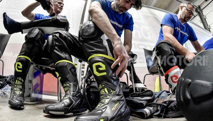 DimensioneGuida: i corsi di guida moto in pista tra divertimento e sicurezza - Foto 3 di 54