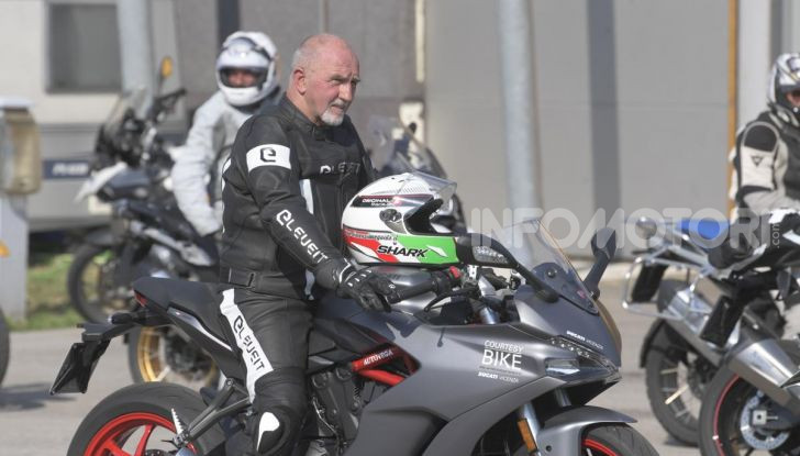 DimensioneGuida: i corsi di guida moto in pista tra divertimento e sicurezza - Foto 31 di 54