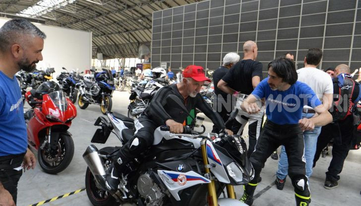 DimensioneGuida: i corsi di guida moto in pista tra divertimento e sicurezza - Foto 35 di 54